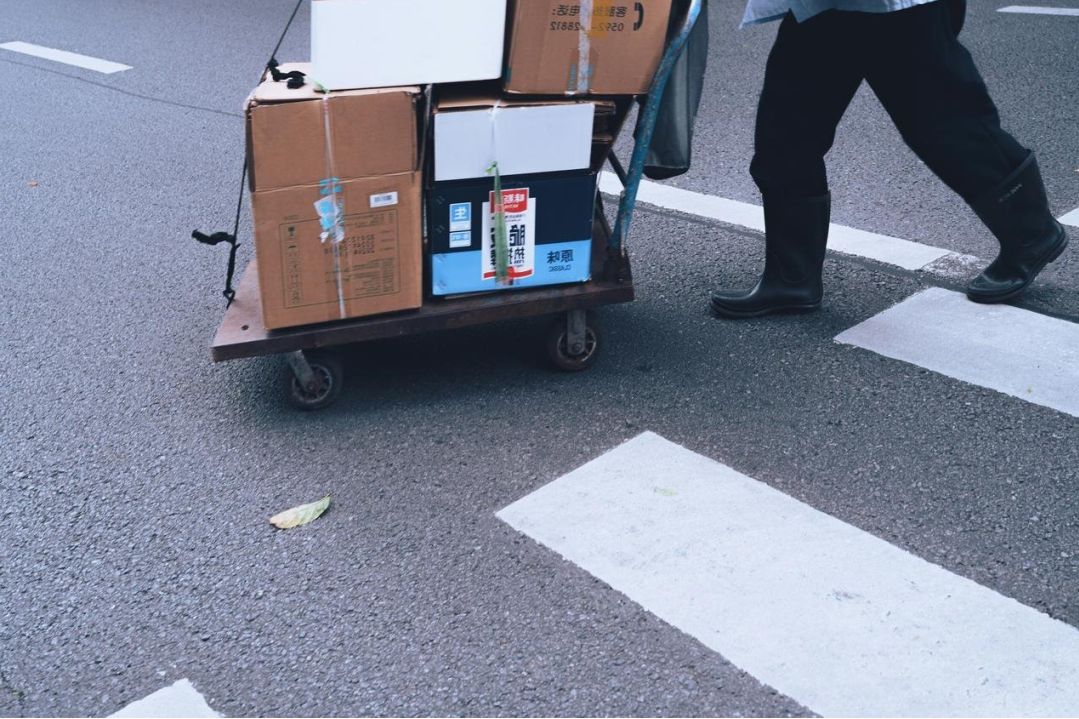 Ecommerce returns sorting